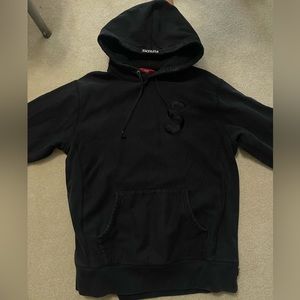 Supreme hoodie